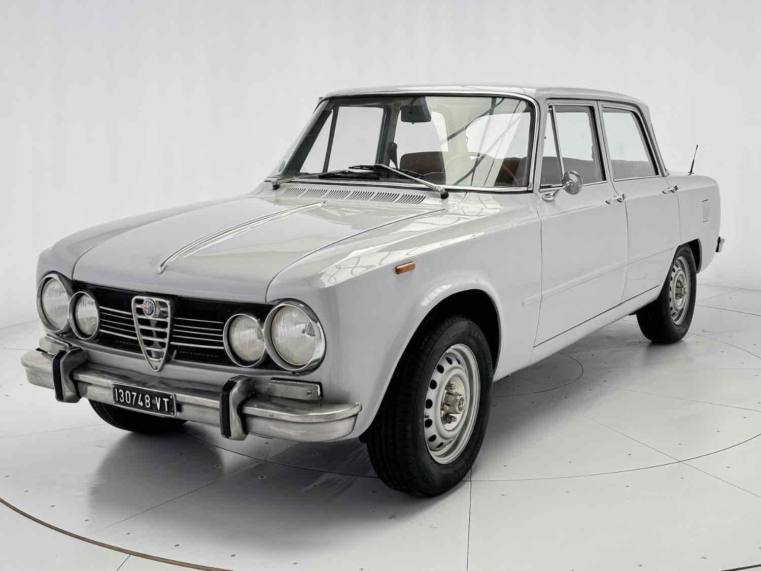 Alfa Romeo - Giulia Nuova Super - 1974